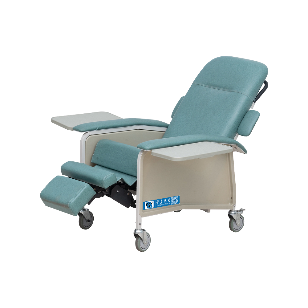 BDEC602 Comfortable Four positions Reclining Geriatric Chair